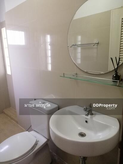 ให้เช่า บ้านเดี่ยว2ชั้น 100ตรว. อยู่ถนนนวมินทร์ ทะลุออกประเสริฐมนูกิจซอย13ได้. ใกล้ตลาดปัฐวิกรณ์ ให้เช่า27,000/เดือน